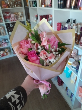 Buquê rosas 28